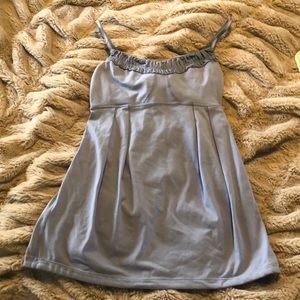 Lululemon periwinkle top